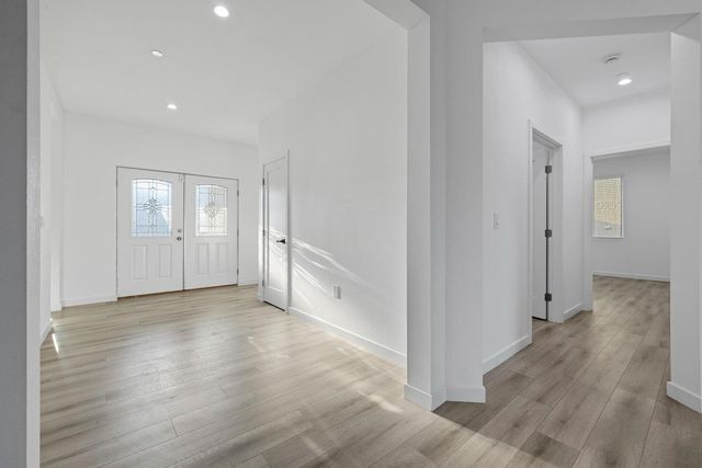 1121 Crater Ave, Modesto, CA 95351