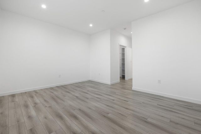 1121 Crater Ave, Modesto, CA 95351