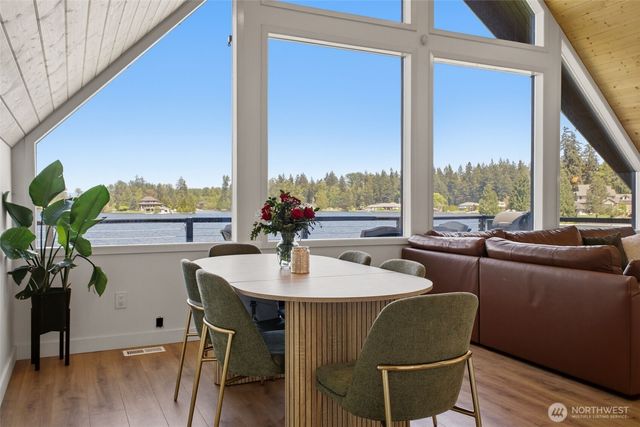 20844 60th Street E, Bonney Lake, WA 98391