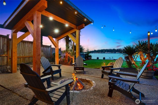20844 60th Street E, Bonney Lake, WA 98391