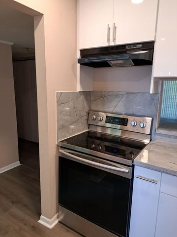 2929 ZORNO Way 207, Delray Beach, FL 33445