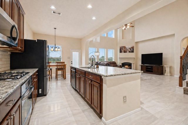 2812 Knob Hill Street, Pearland, TX 77581