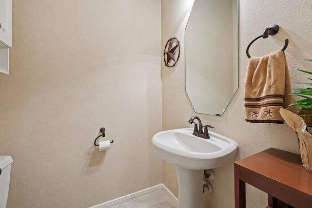 2812 Knob Hill Street, Pearland, TX 77581