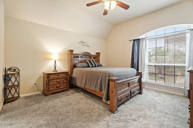 2812 Knob Hill Street, Pearland, TX 77581