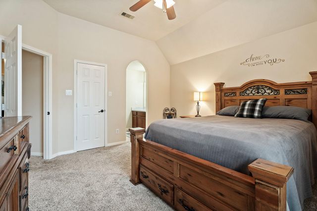 2812 Knob Hill Street, Pearland, TX 77581