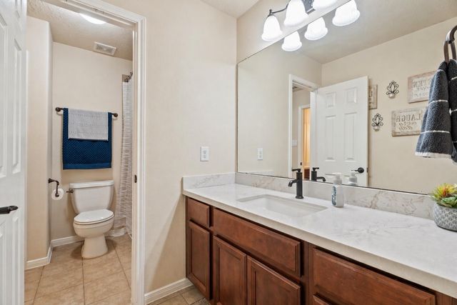 2812 Knob Hill Street, Pearland, TX 77581