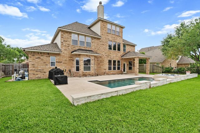 2812 Knob Hill Street, Pearland, TX 77581