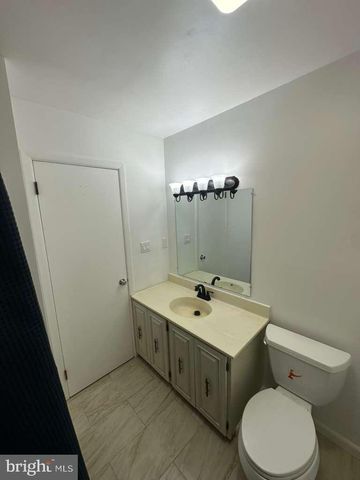 104 HARVEST LN, Reading, PA 19606