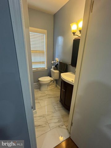 104 HARVEST LN, Reading, PA 19606