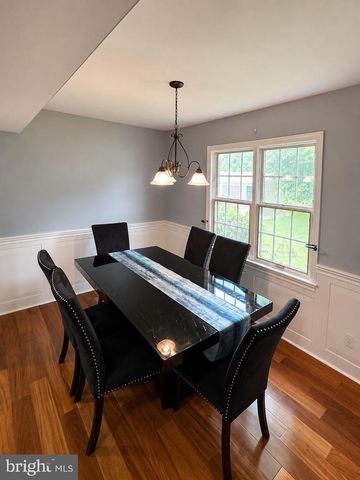 104 HARVEST LN, Reading, PA 19606