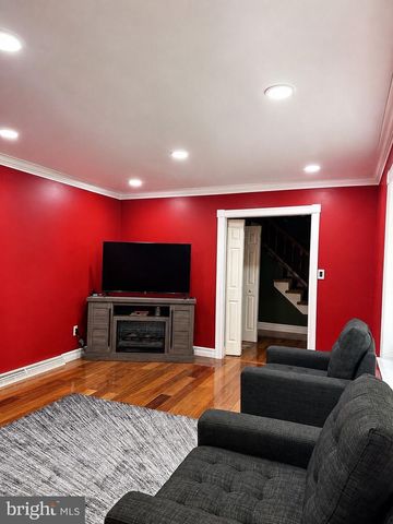 104 HARVEST LN, Reading, PA 19606