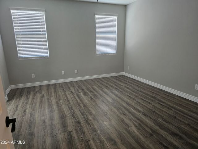 27284 N SKIPPING ROCK Road, Peoria, AZ 85383