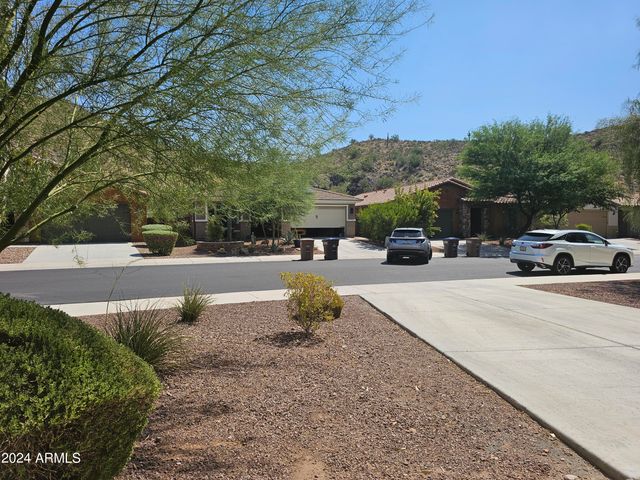 27284 N SKIPPING ROCK Road, Peoria, AZ 85383