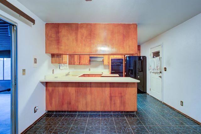 1991 S Adelbert Ave, Stockton, CA 95215