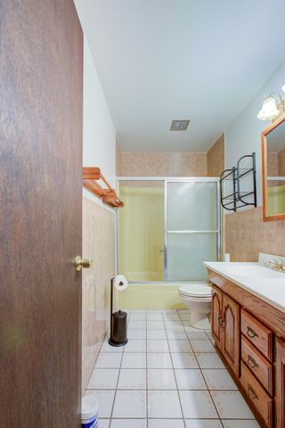 1991 S Adelbert Ave, Stockton, CA 95215