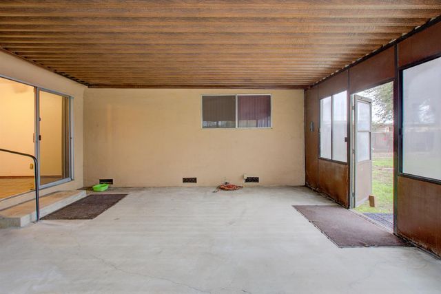 1991 S Adelbert Ave, Stockton, CA 95215