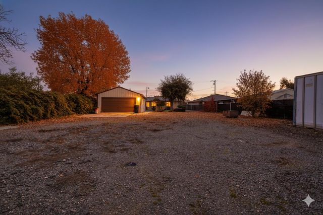 1991 S Adelbert Ave, Stockton, CA 95215