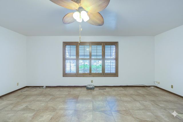 1991 S Adelbert Ave, Stockton, CA 95215