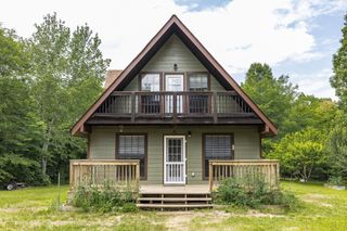 800 Warren Ln, Hurricane Mills, TN 37078