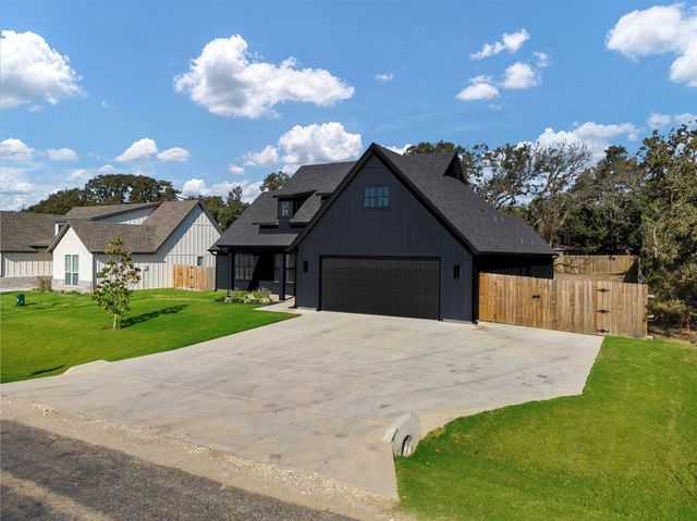 2029 Rattler Way, Tolar, TX 76476