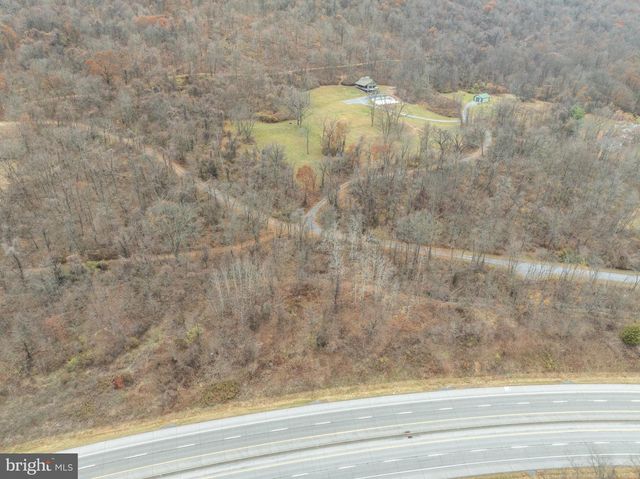 300 BEEGLE RD, Everett, PA 15537