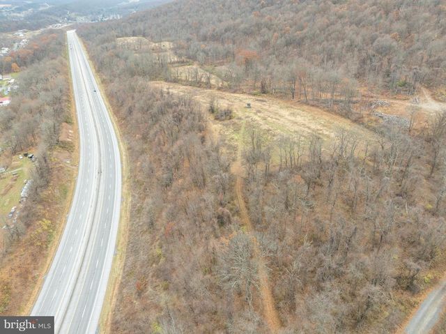 300 BEEGLE RD, Everett, PA 15537