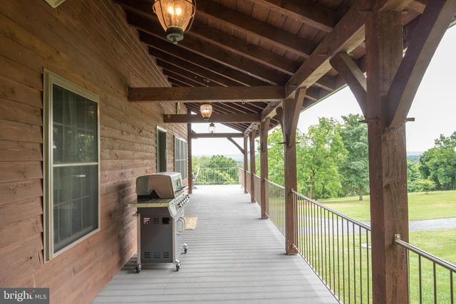 300 BEEGLE RD, Everett, PA 15537