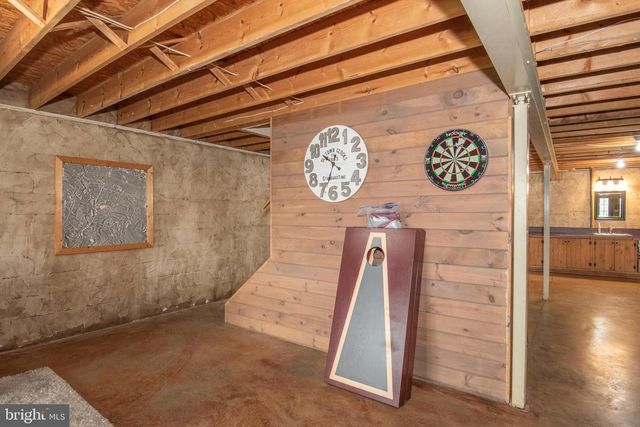 300 BEEGLE RD, Everett, PA 15537