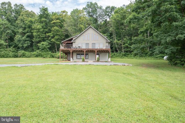 300 BEEGLE RD, Everett, PA 15537