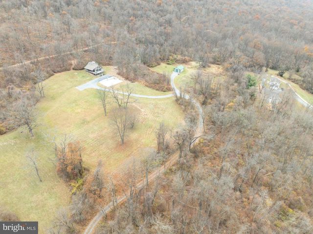 300 BEEGLE RD, Everett, PA 15537