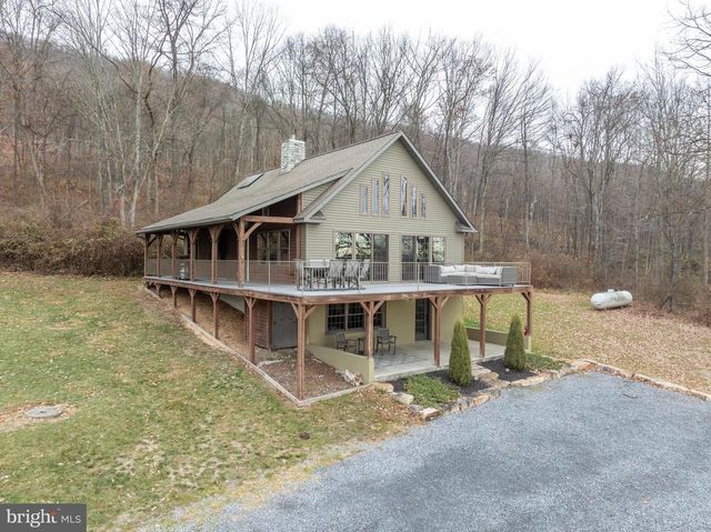 300 BEEGLE RD, Everett, PA 15537