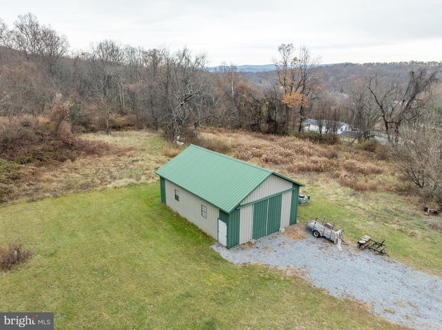 300 BEEGLE RD, Everett, PA 15537