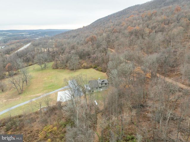 300 BEEGLE RD, Everett, PA 15537