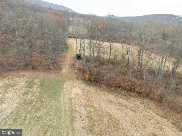 300 BEEGLE RD, Everett, PA 15537