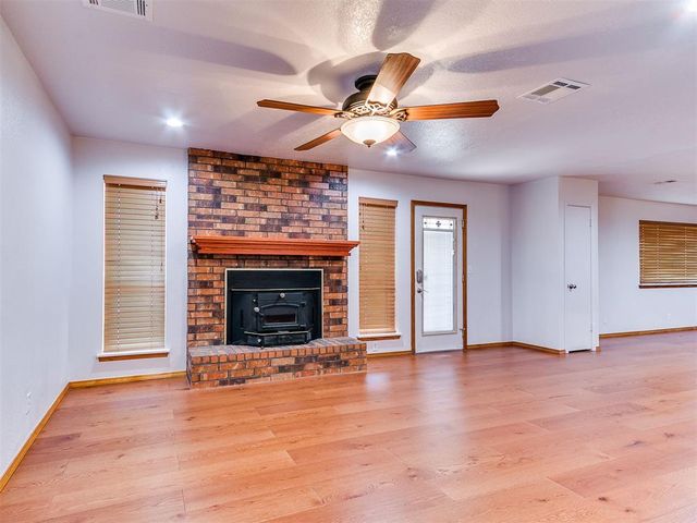 36701 Timber Road, Shawnee, OK 74804