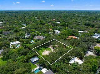 6285 SW 98th St, Pinecrest, FL 33156