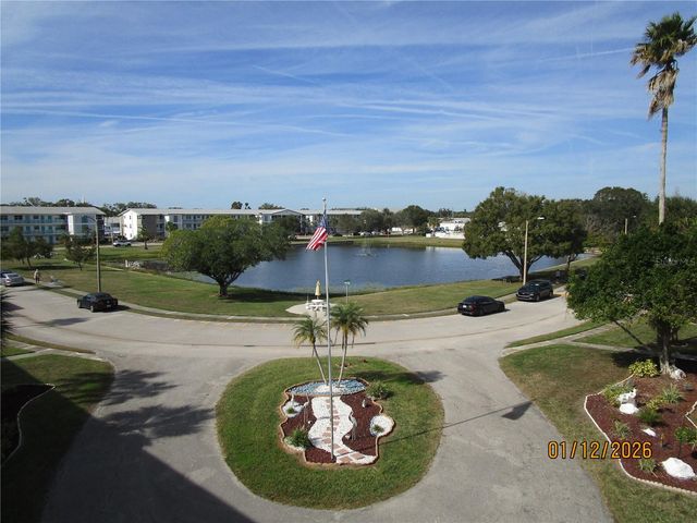 1900 59TH AVENUE N 305, St Petersburg, FL 33714