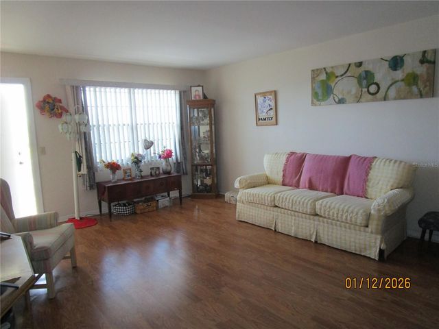 1900 59TH AVENUE N 305, St Petersburg, FL 33714