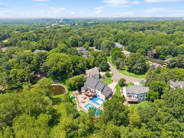 2012 Pine Ridge Drive, West Saint Paul, MN 55118