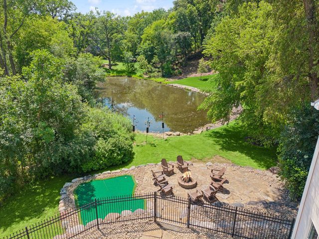 2012 Pine Ridge Drive, West Saint Paul, MN 55118