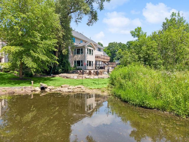2012 Pine Ridge Drive, West Saint Paul, MN 55118