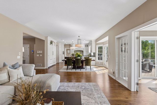 2012 Pine Ridge Drive, West Saint Paul, MN 55118