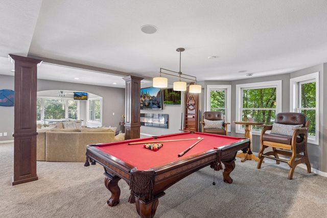2012 Pine Ridge Drive, West Saint Paul, MN 55118