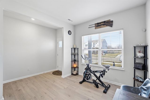 1716 Parkfield Way, Goshen Twp, OH 45122