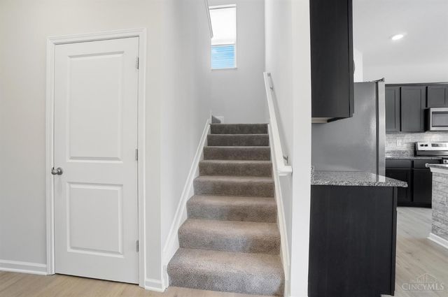 1716 Parkfield Way, Goshen Twp, OH 45122