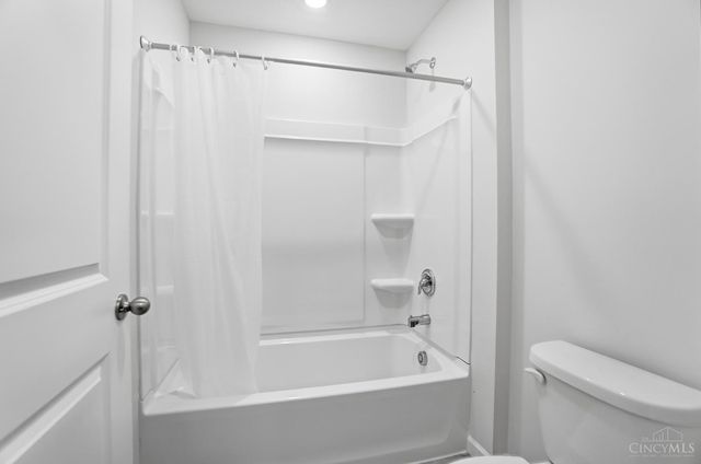 1716 Parkfield Way, Goshen Twp, OH 45122