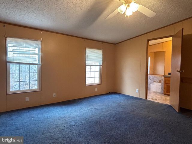 204 W WICONISCO AVE, Tower City, PA 17980