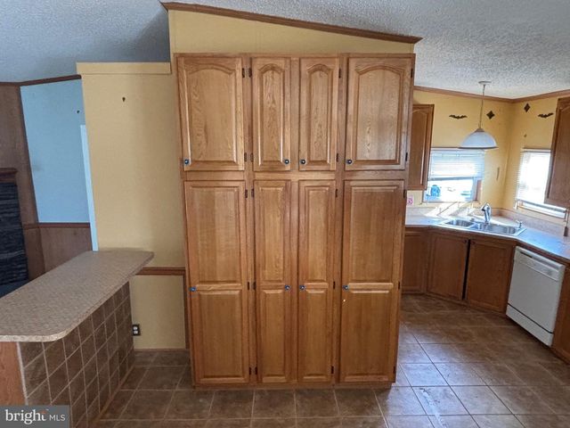 204 W WICONISCO AVE, Tower City, PA 17980