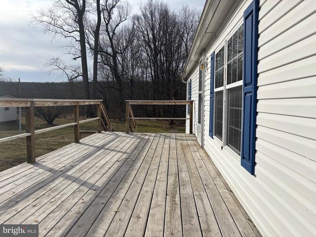 204 W WICONISCO AVE, Tower City, PA 17980