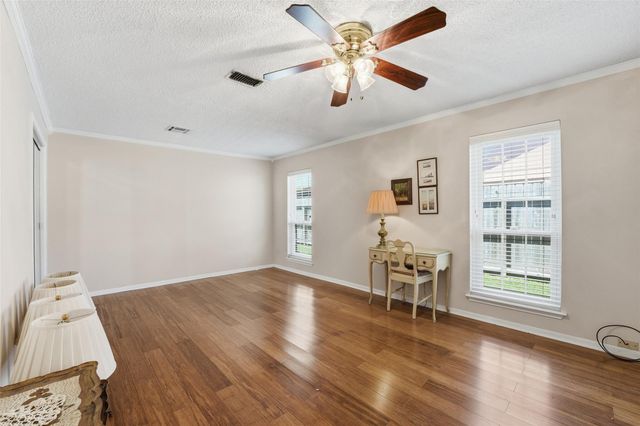 10622 Sagevale Lane, Houston, TX 77089